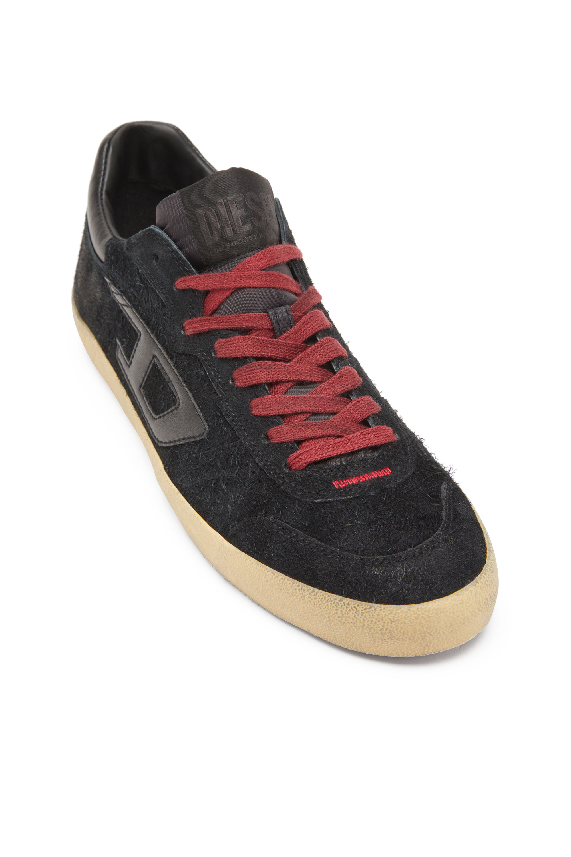 Diesel - S-LEROJI LOW, Herren S-Leroji-Distressed-Sneakers aus haarigem Veloursleder in Schwarz - 6