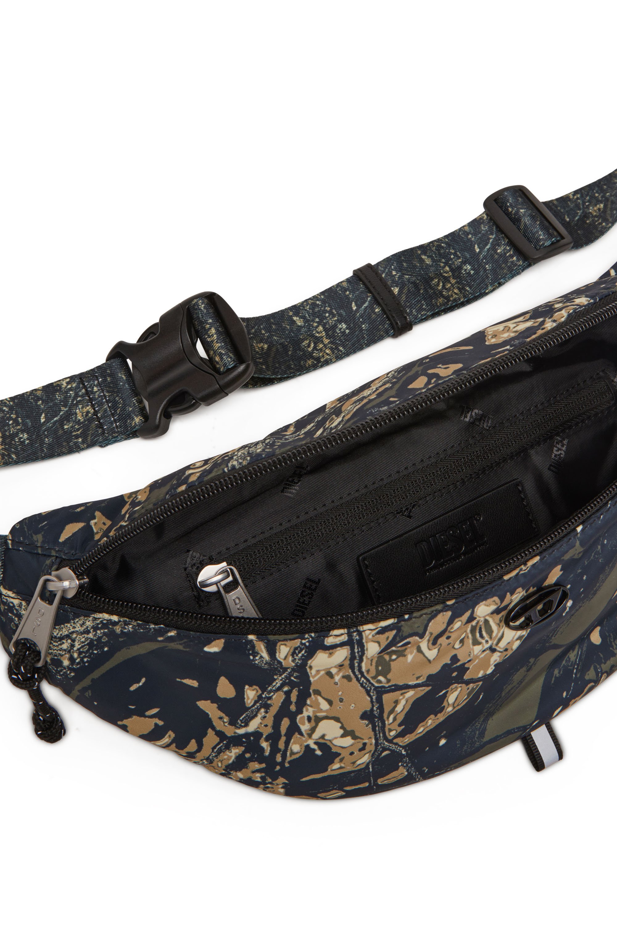 Diesel - D-PACK BELTBAG X, Herren D-Pack-Gürteltasche aus Camouflage-Print-Stoff in Armeegrün - 4