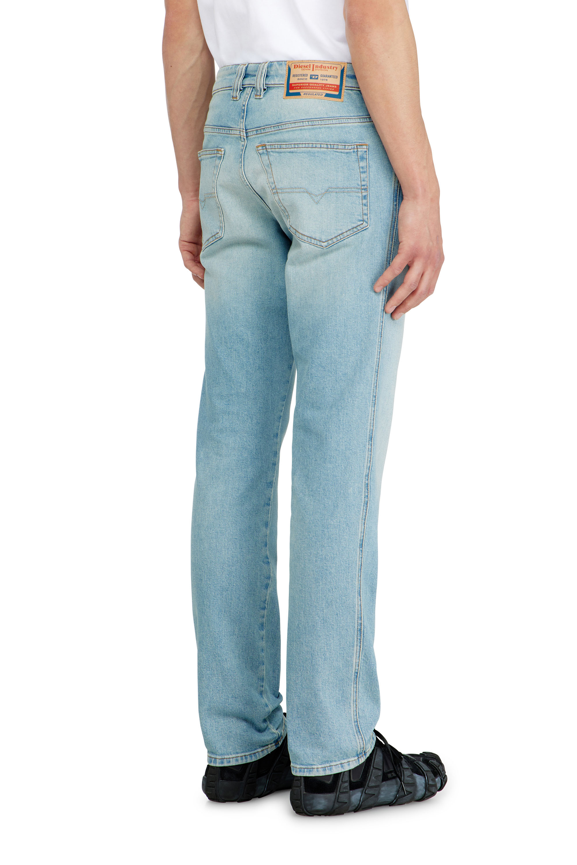 Diesel - Herren Slim Jeans 1993 D-Vyl 0HDBI, Hellblau - 5